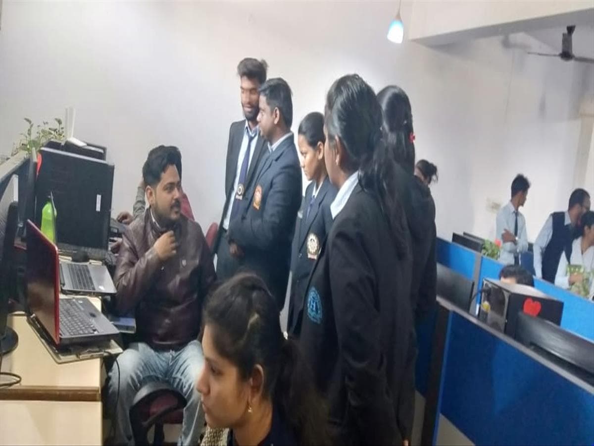 Himalayan Institute of Technology and Management Lucknow Infrastructure photo 13